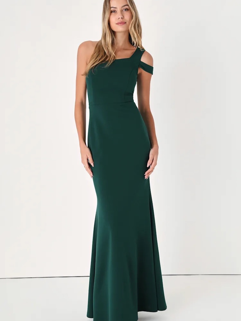 Lulu’s Make An Entrance One-Shoulder Maxi Dress, Hunter Green!